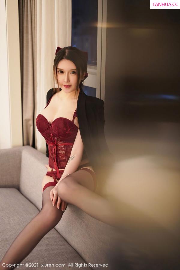 吴玉 玉兔miki [XiuRen]高清写真图 2021.03.16 No.3204 玉兔miki第8张图片